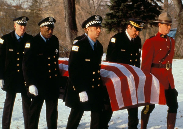 Ein Mountie in Chicago - Staffel 1 & 2 inkl. Pilotfilm (5 DVDs) – Bild 6– JETZT KAUFEN BEI GLACIER GAMES .at