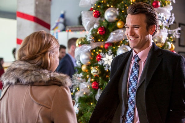 Weihnachtszauber - Ein Kuss kommt selten allein (DVD) – Bild 4– JETZT KAUFEN BEI GLACIER GAMES .at