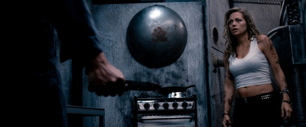 Beyond White Space - Dunkle Gefahr (Blu-ray) – Bild 2– JETZT KAUFEN BEI GLACIER GAMES .at