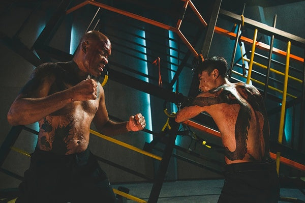 Invincible Dragon (Blu-ray) – Bild 4– JETZT KAUFEN BEI GLACIER GAMES .at