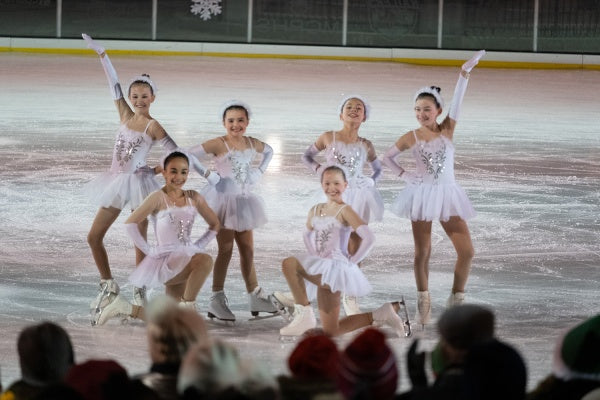 Christmas on Ice (DVD) – Bild 5– JETZT KAUFEN BEI GLACIER GAMES .at