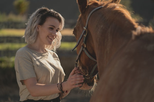 Mystic - Das Geheimnis von Kauri Point - Staffel 1 - Episoden 1-13 (3 DVDs) – Bild 4– JETZT KAUFEN BEI GLACIER GAMES .at