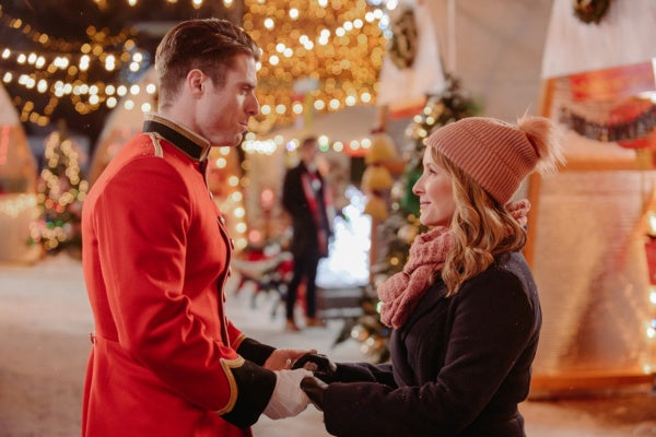 Christmas with a Crown - Ein Prinz zu Weihnachten (DVD) – Bild 5– JETZT KAUFEN BEI GLACIER GAMES .at