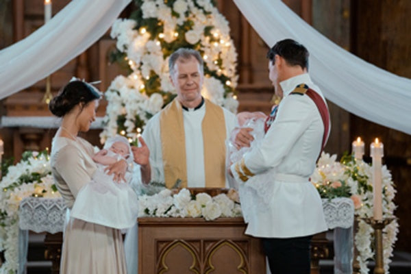 Mein Weihnachtsprinz - Eine königliche Überraschung (DVD) – Bild 2– JETZT KAUFEN BEI GLACIER GAMES .at