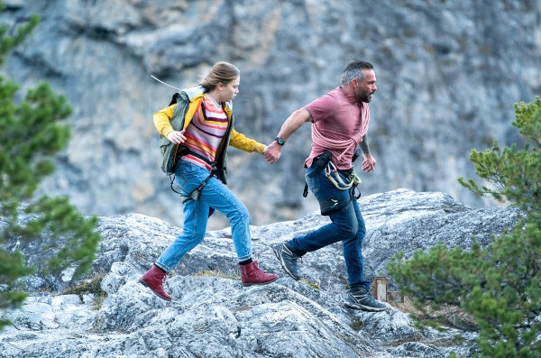 On the Edge: Showdown in den Bergen (DVD) – Bild 2– JETZT KAUFEN BEI GLACIER GAMES .at