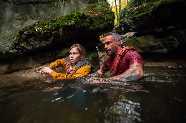 On the Edge: Showdown in den Bergen (Blu-ray) – Bild 3– JETZT KAUFEN BEI GLACIER GAMES .at