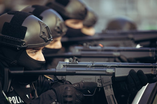 Fate Game - Ein Schuss genügt (Blu-ray) – Bild 2– JETZT KAUFEN BEI GLACIER GAMES .at