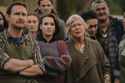 Mystic - Das Geheimnis von Kauri Point - Staffel 2 - Episoden 1-8 (2 DVDs) – Bild 2– JETZT KAUFEN BEI GLACIER GAMES .at