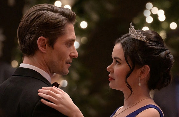 Die Weihnachtsprinzessin - Liebe zum Fest (DVD) – Bild 2– JETZT KAUFEN BEI GLACIER GAMES .at