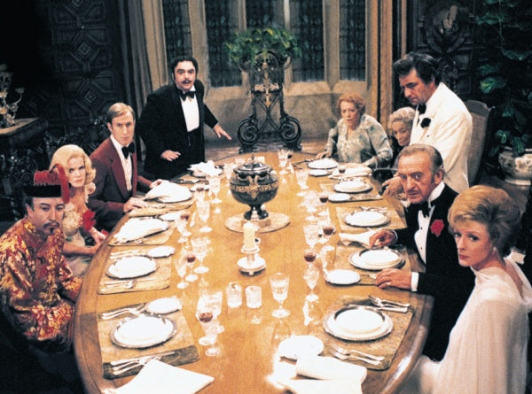 Eine Leiche zum Dessert (DVD) – Bild 2– JETZT KAUFEN BEI GLACIER GAMES .at