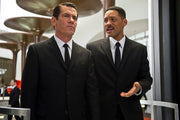 Men in Black 3 (DVD) – Bild 2– JETZT KAUFEN BEI GLACIER GAMES .at