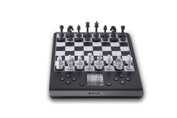 ChessGenius PRO 2024