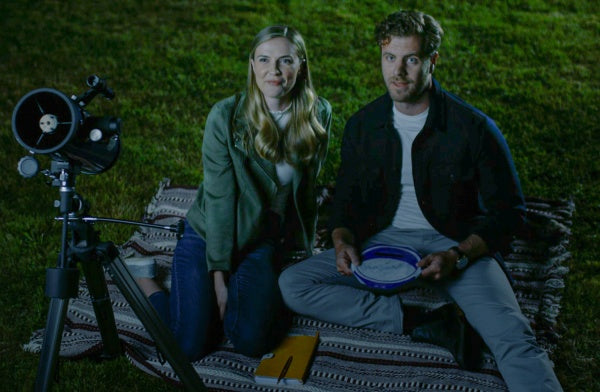 Liebe unter den Sternen - Zwei Herzen für die Unendlichkeit (DVD) – Bild 3– JETZT KAUFEN BEI GLACIER GAMES .at