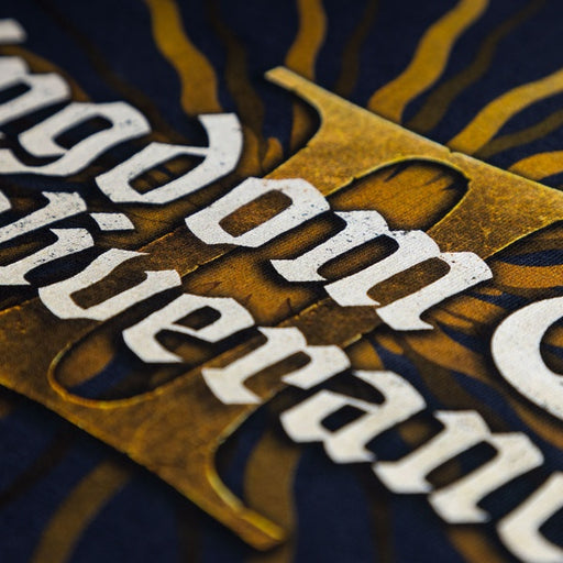 Kingdom Come Deliverance II Unisex T-Shirt "Logo" Navy M – Bild 2– JETZT KAUFEN BEI GLACIER GAMES .at