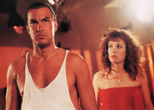 Steven Seagal: Actionstar (5 Blu-rays) – Bild 2– JETZT KAUFEN BEI GLACIER GAMES .at