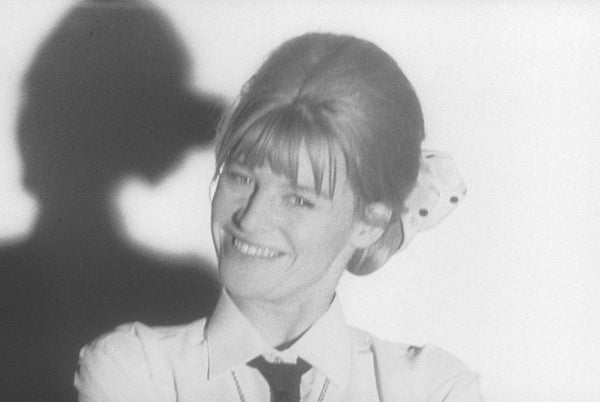 Darling (Blu-ray) – Bild 6– JETZT KAUFEN BEI GLACIER GAMES .at