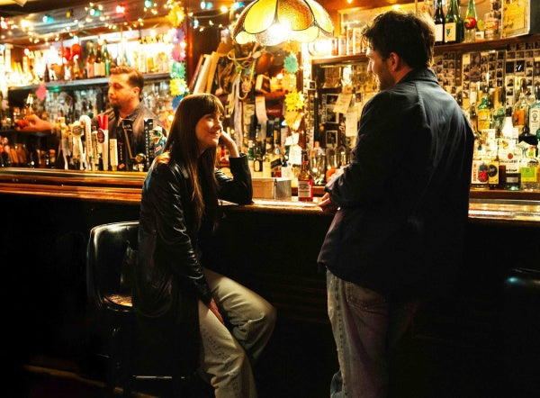 Was ist Liebe wert - Materialists (DVD) – Bild 2– JETZT KAUFEN BEI GLACIER GAMES .at