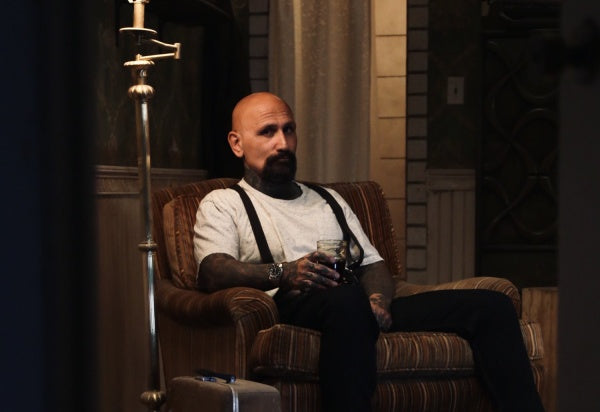 Love Me Dead (DVD) – Bild 3– JETZT KAUFEN BEI GLACIER GAMES .at