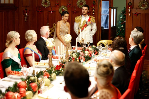 Ein Prinz zu Weihnachten – Verliebt im Winterwunderland (DVD) – Bild 2– JETZT KAUFEN BEI GLACIER GAMES .at