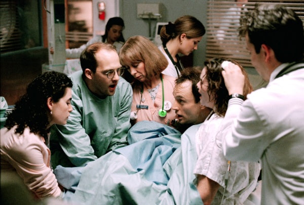 E.R. - Emergency Room: Die komplette 1. Staffel (DVD) – Bild 3– JETZT KAUFEN BEI GLACIER GAMES .at