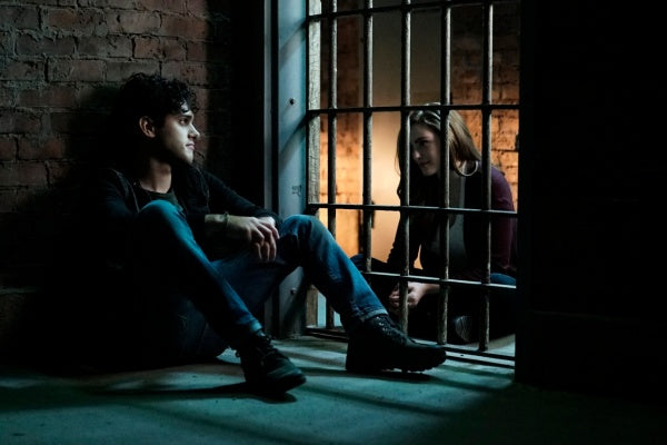 Legacies: Die komplette 1. Staffel (DVD) – Bild 2– JETZT KAUFEN BEI GLACIER GAMES .at