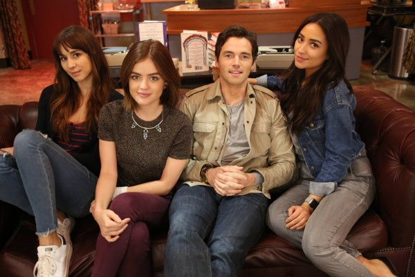 Pretty Little Liars: Die komplette 7. Staffel (DVD) – Bild 5– JETZT KAUFEN BEI GLACIER GAMES .at
