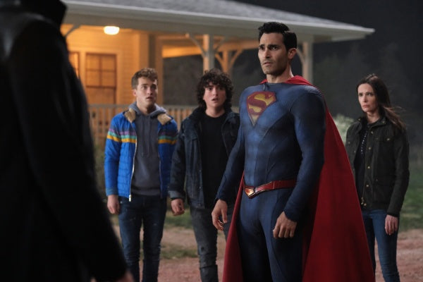 Superman & Lois: Die komplette 1. Staffel (DVD) – Bild 4– JETZT KAUFEN BEI GLACIER GAMES .at