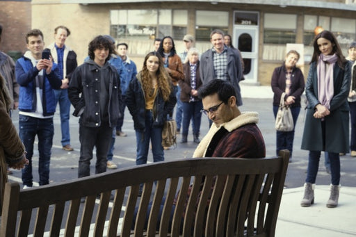 Superman & Lois: Die komplette 1. Staffel (DVD) – Bild 2– JETZT KAUFEN BEI GLACIER GAMES .at