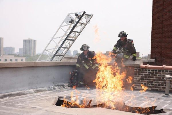 Chicago Fire: Staffel 10 (Blu-ray) – Bild 3– JETZT KAUFEN BEI GLACIER GAMES .at