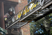 Chicago Fire: Staffel 8 (DVD) – Bild 2– JETZT KAUFEN BEI GLACIER GAMES .at