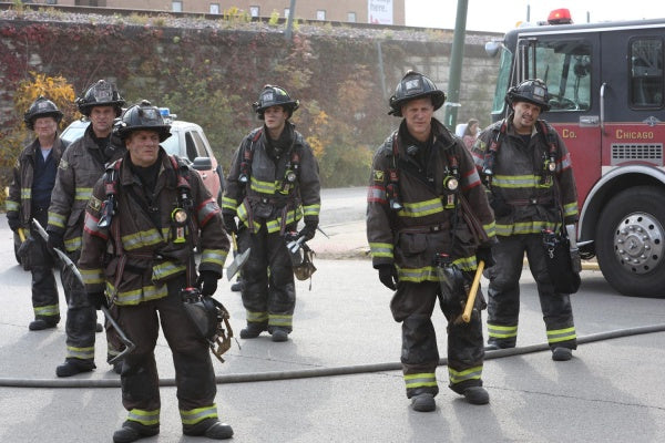 Chicago Fire: Staffel 9 (DVD) – Bild 3– JETZT KAUFEN BEI GLACIER GAMES .at