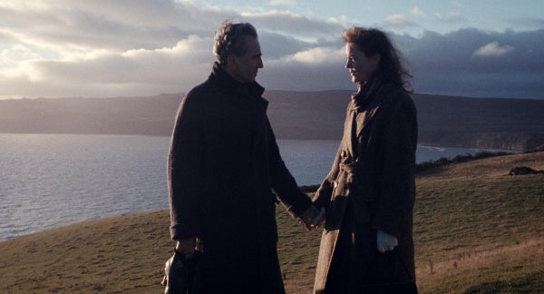 Der seidene Faden (Blu-ray) – Bild 2– JETZT KAUFEN BEI GLACIER GAMES .at