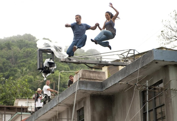 Fast & Furious Five (Blu-ray) – Bild 3– JETZT KAUFEN BEI GLACIER GAMES .at