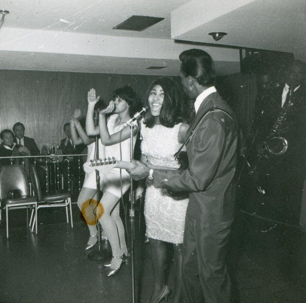 Tina (Blu-ray) – Bild 5– JETZT KAUFEN BEI GLACIER GAMES .at