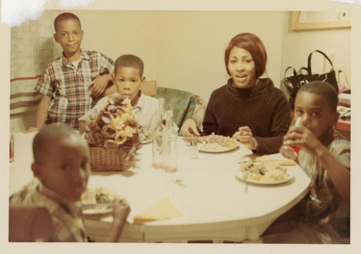 Tina (Blu-ray) – Bild 2– JETZT KAUFEN BEI GLACIER GAMES .at