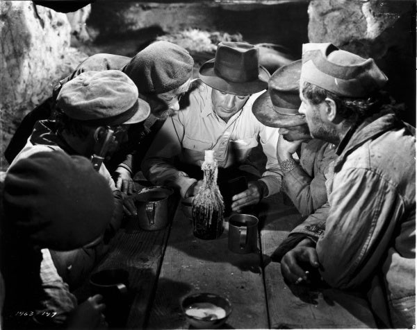 Wem die Stunde schlägt (DVD) – Bild 3– JETZT KAUFEN BEI GLACIER GAMES .at