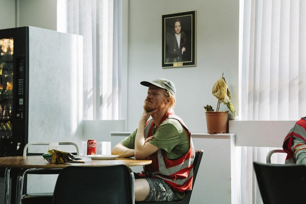 Bugonia (Limitiertes Steelbook, 4K-UHD + Blu-ray) – Bild 6– JETZT KAUFEN BEI GLACIER GAMES .at