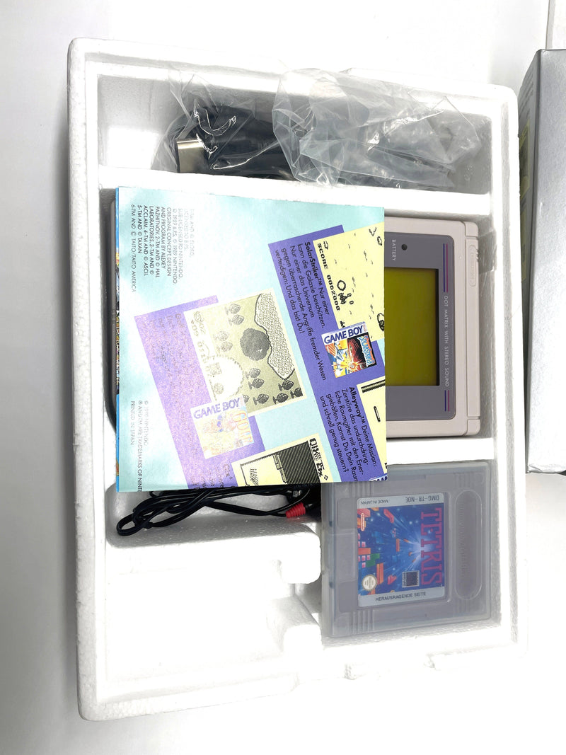 Nintendo Game Boy Konsole DMG-01 mit OVP Komplett wie NEU + NEUE Display Platine– JETZT KAUFEN BEI GLACIER GAMES .at