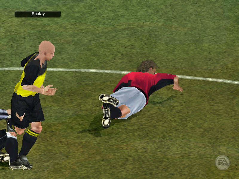 FIFA Football 2003 (PS2) - Komplett mit OVP – Bild 3– JETZT KAUFEN BEI GLACIER GAMES .at